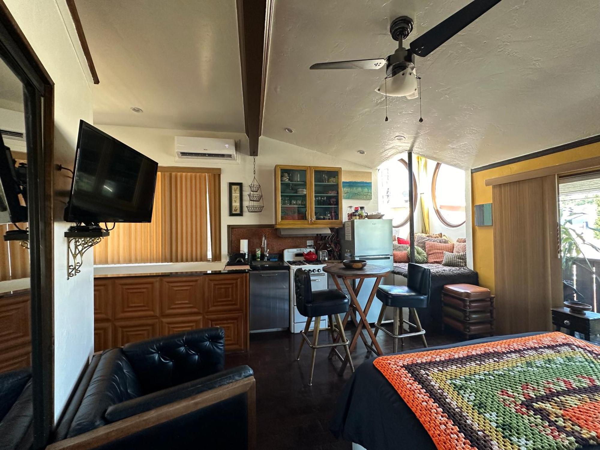 The Rosemary Hostel ลอสแอนเจลิส ภายนอก รูปภาพ