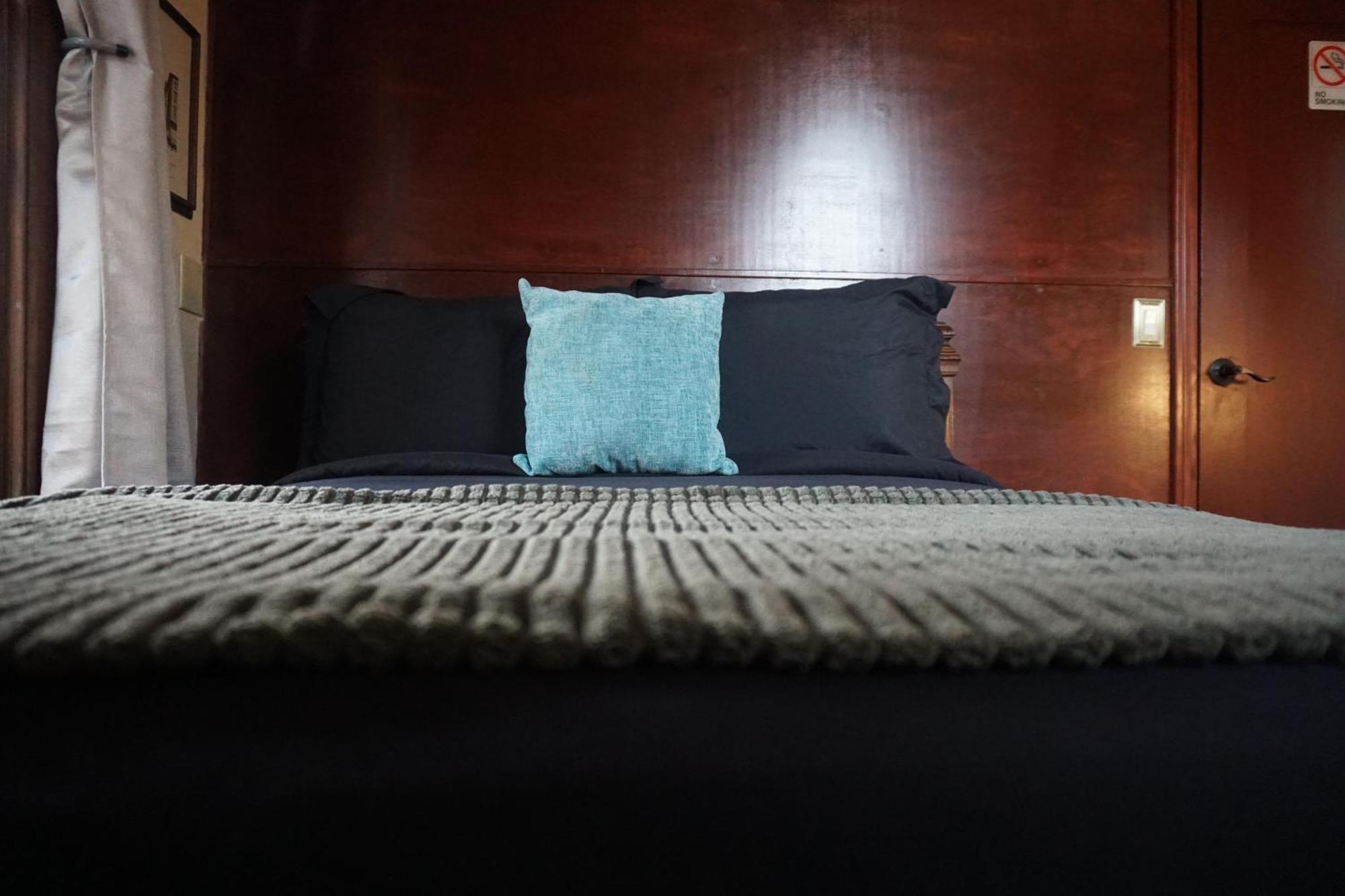 The Rosemary Hostel ลอสแอนเจลิส ภายนอก รูปภาพ