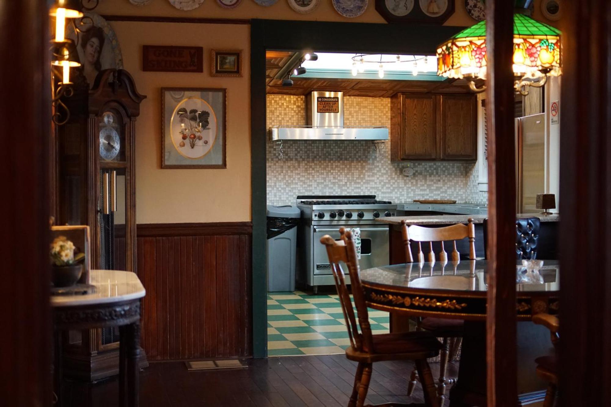 The Rosemary Hostel ลอสแอนเจลิส ภายนอก รูปภาพ